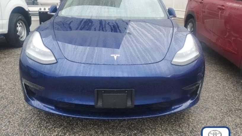 TESLA MODEL 3 2018 5YJ3E1EA1JF032917 image